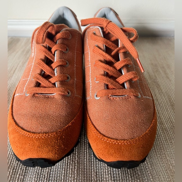 Vintage Asolo Classic Women's Sz US 7.5 Hiking Trail Mountain Shoes Orange - Picture 9 of 16